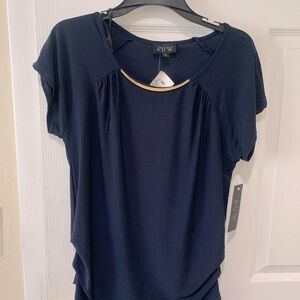 AUW women ms knit. NWT